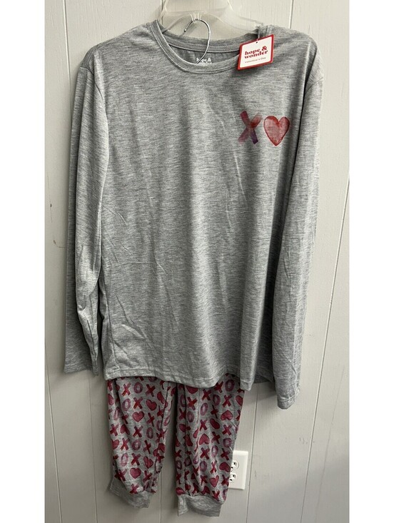 Other - Mens Valentine Pajamas. Gray With XO  Hearts . Brand Hope Wonder. Size 2X.  NWT